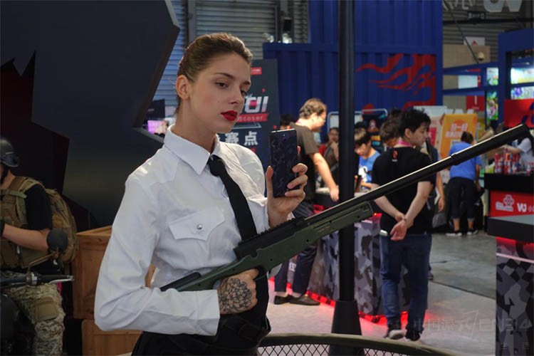 NG28-马德里竞技训练开放日，清晨门线救险引欢呼，社区盾在即，细节决定成败的简单介绍