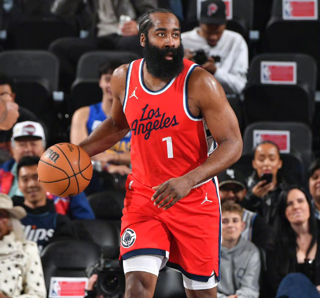 NG28-包含哈登连续十二场比赛得分超过挺进下一轮，篮网挑战极限！的词条