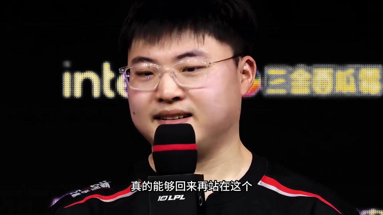 南宫28-包含Uzi回归赛场，出色防守首场状态亮眼，G2观众沸腾！的词条