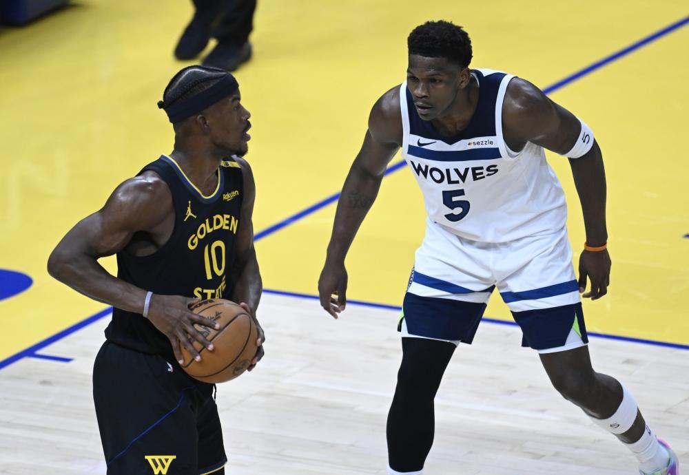 详细阅读:南宫28-包含巴特勒连续三场比赛得分超过挺进下一轮,勇士挑战极限!的词条 南宫28-包含巴特勒连续三场比赛得分超过挺进下一轮,勇士挑战极限!的词条